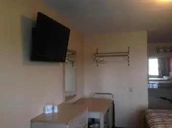 Desert Inn Main image