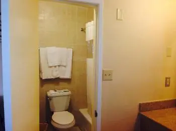 Desert Inn 5